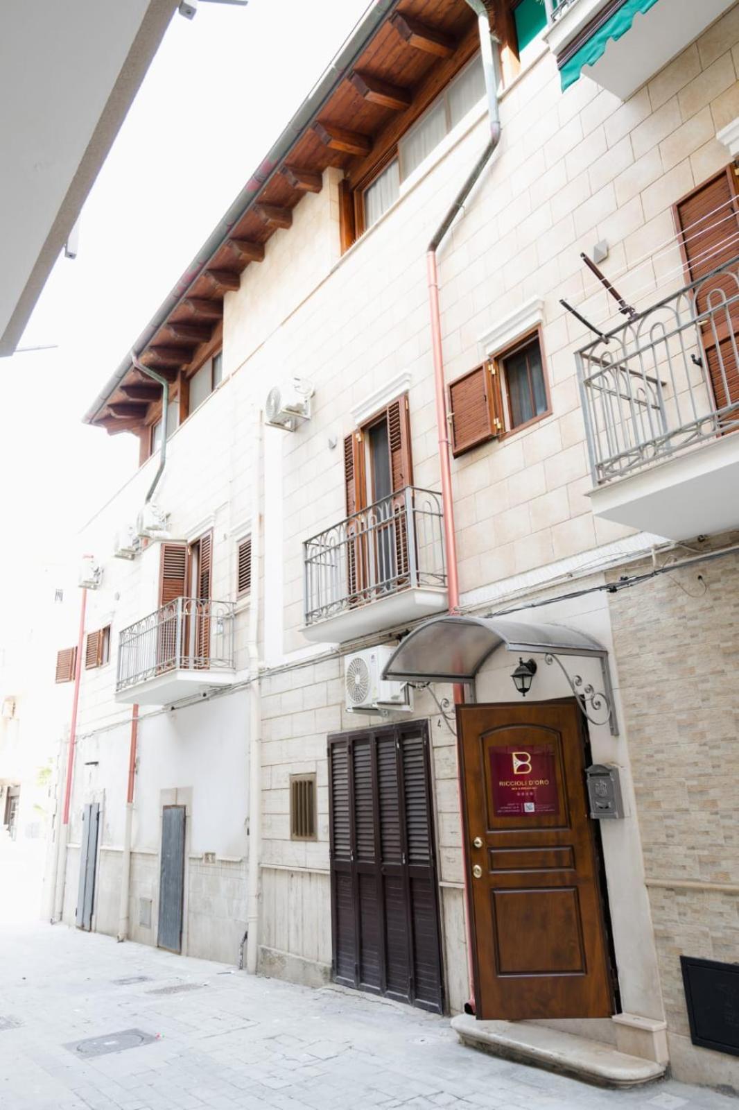 B&B Riccioli D'Oro Маргерита-ди-Савойя Экстерьер фото